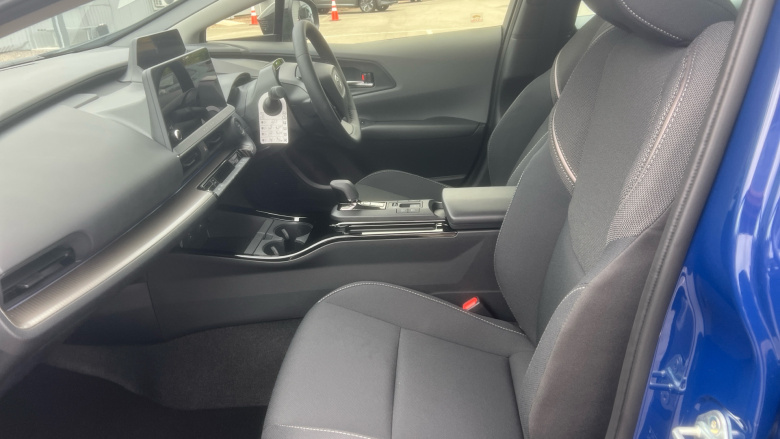 Toyota Prius 2.0 PHEV Design 5dr CVT Hatchback